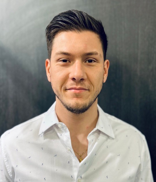 Dorian Longuépée, fondateur de Parenow